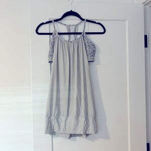 Lululemon tank with build in sports bra